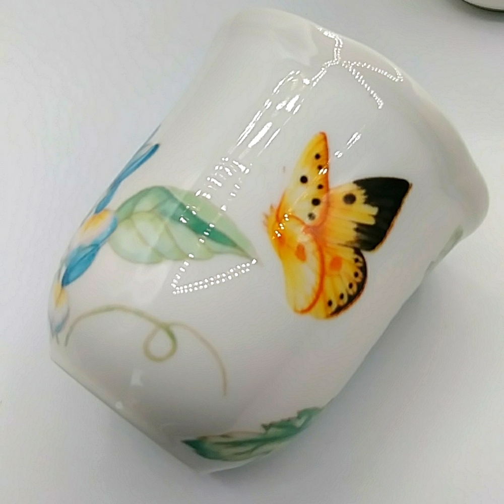 2x ๐ฆHP! 4 Butterfly Meadow Mugs by Lenox. Blue Thistle-like Flower. - Picture 6 of 13